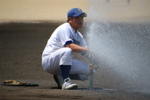 グランド整理「水撒きの匠（拓生）」